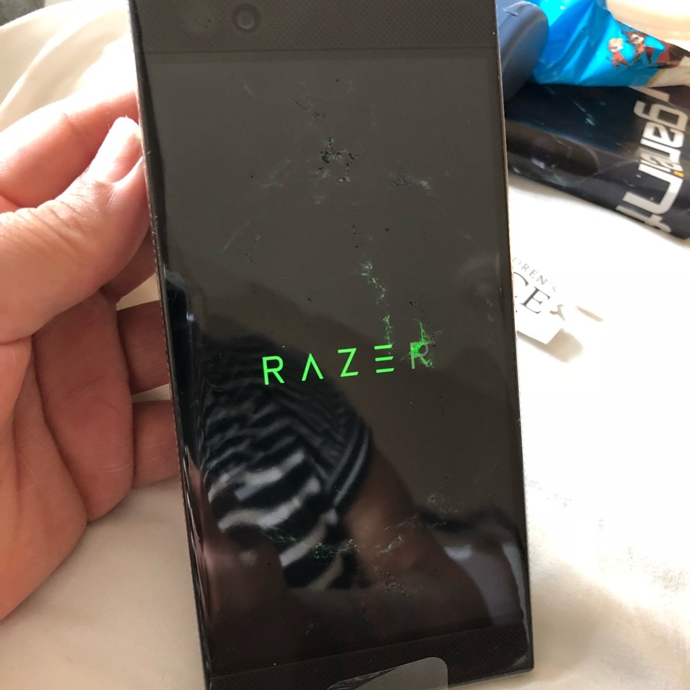 64gb Razer Phone